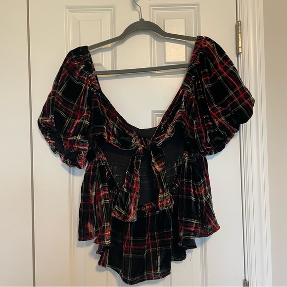 Francesca's Collections Black Red Green Plaid Tie-Back Peplum Blouse - Picture 5 of 5